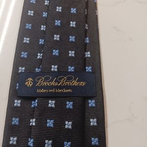 Brooks Brothers Makers black grey blue silk tie